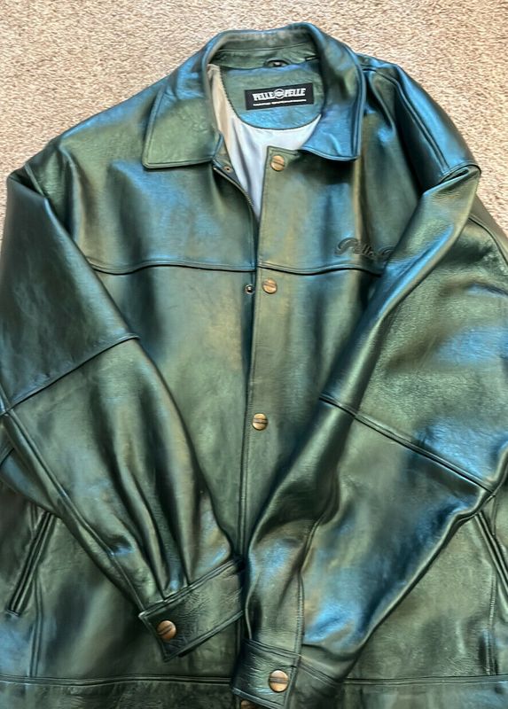 Pelle-Pelle-Limited-Edition-Green-Leather-Jacket.jpg